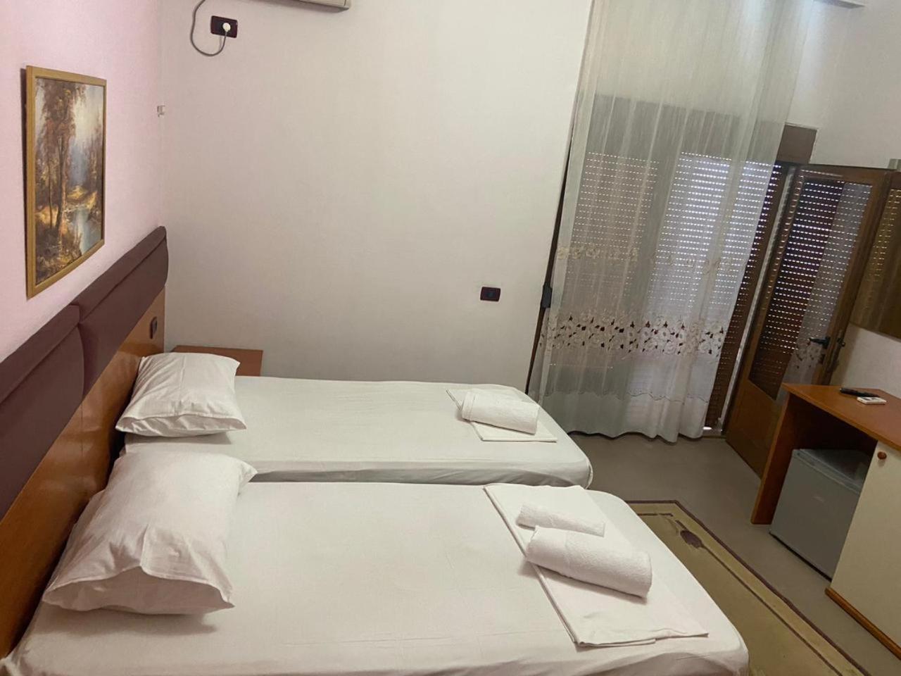 Hotel Edland Vlorë 외부 사진