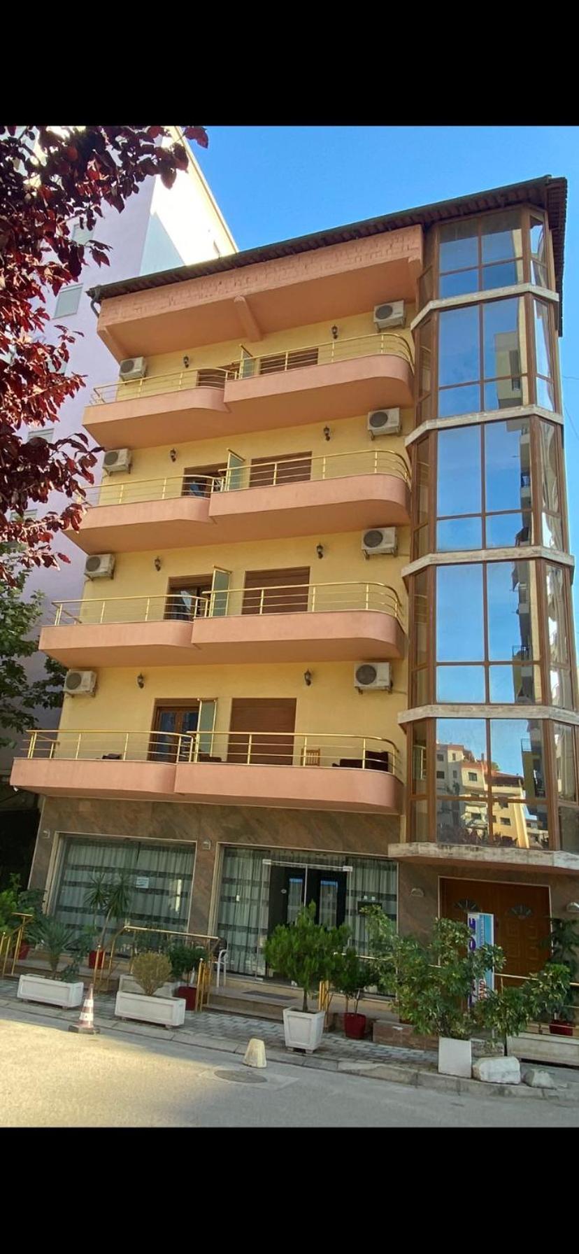 Hotel Edland Vlorë 외부 사진
