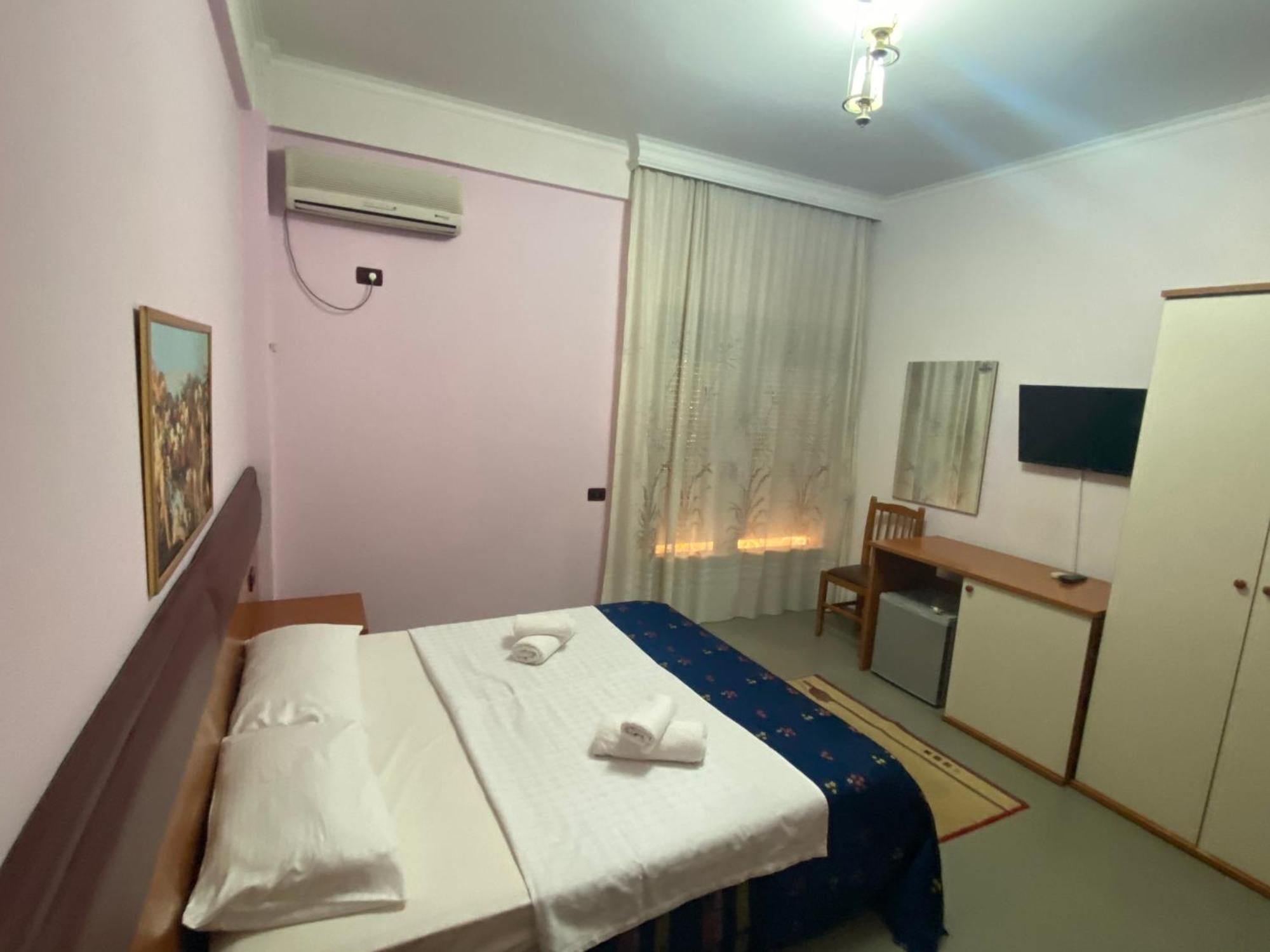 Hotel Edland Vlorë 외부 사진