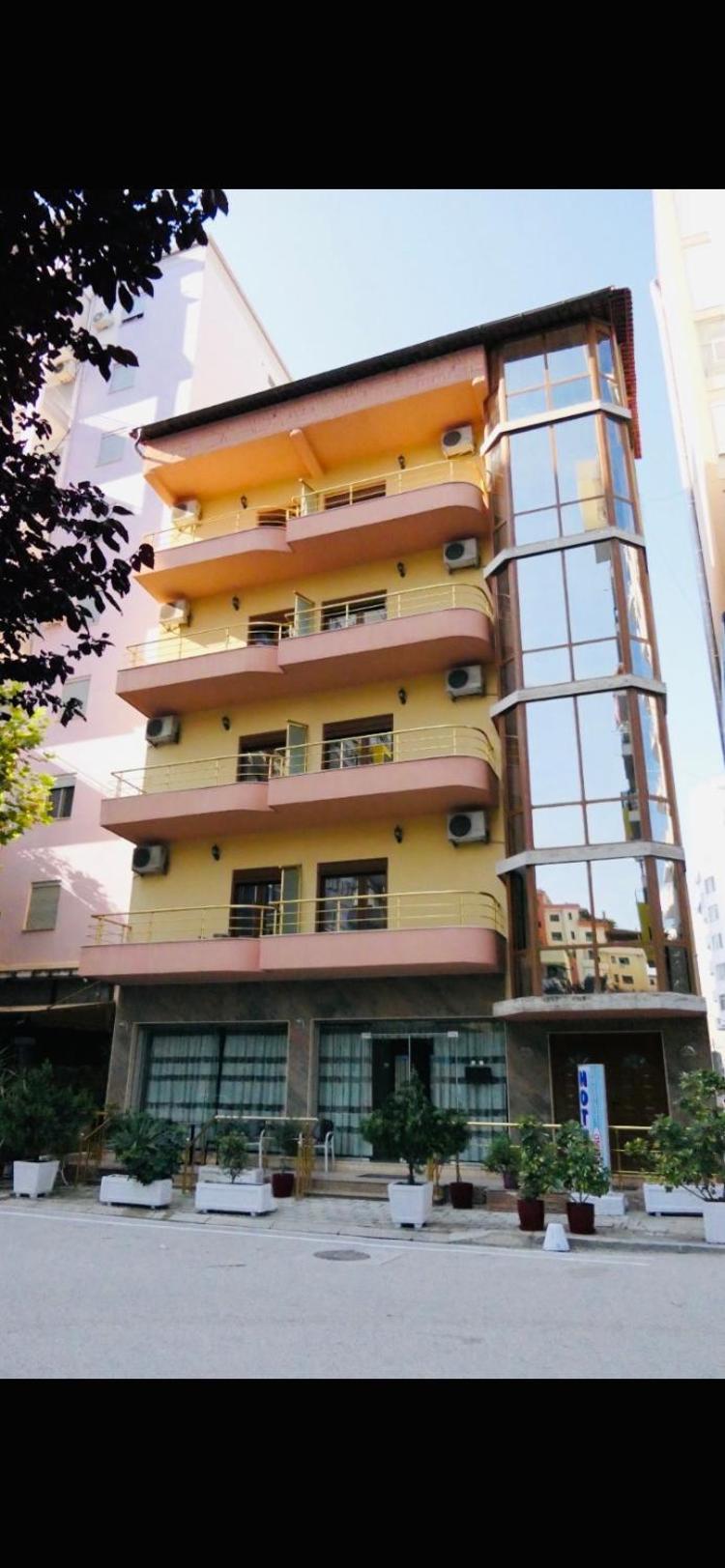 Hotel Edland Vlorë 외부 사진