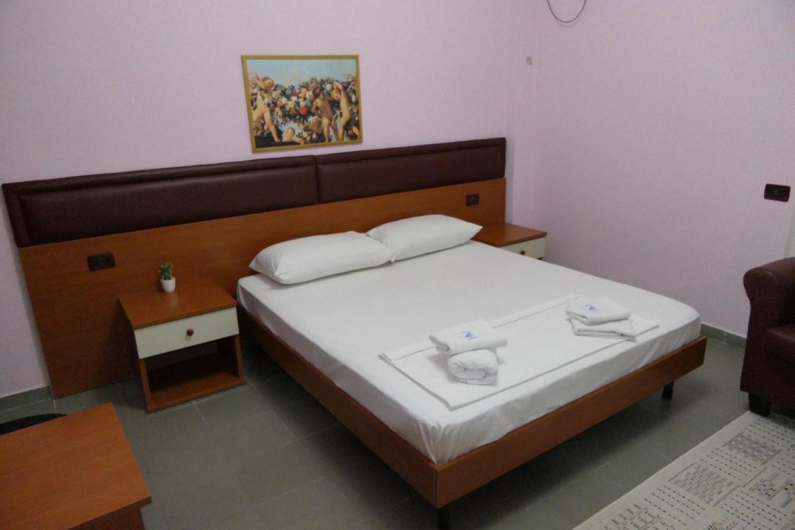 Hotel Edland Vlorë 외부 사진