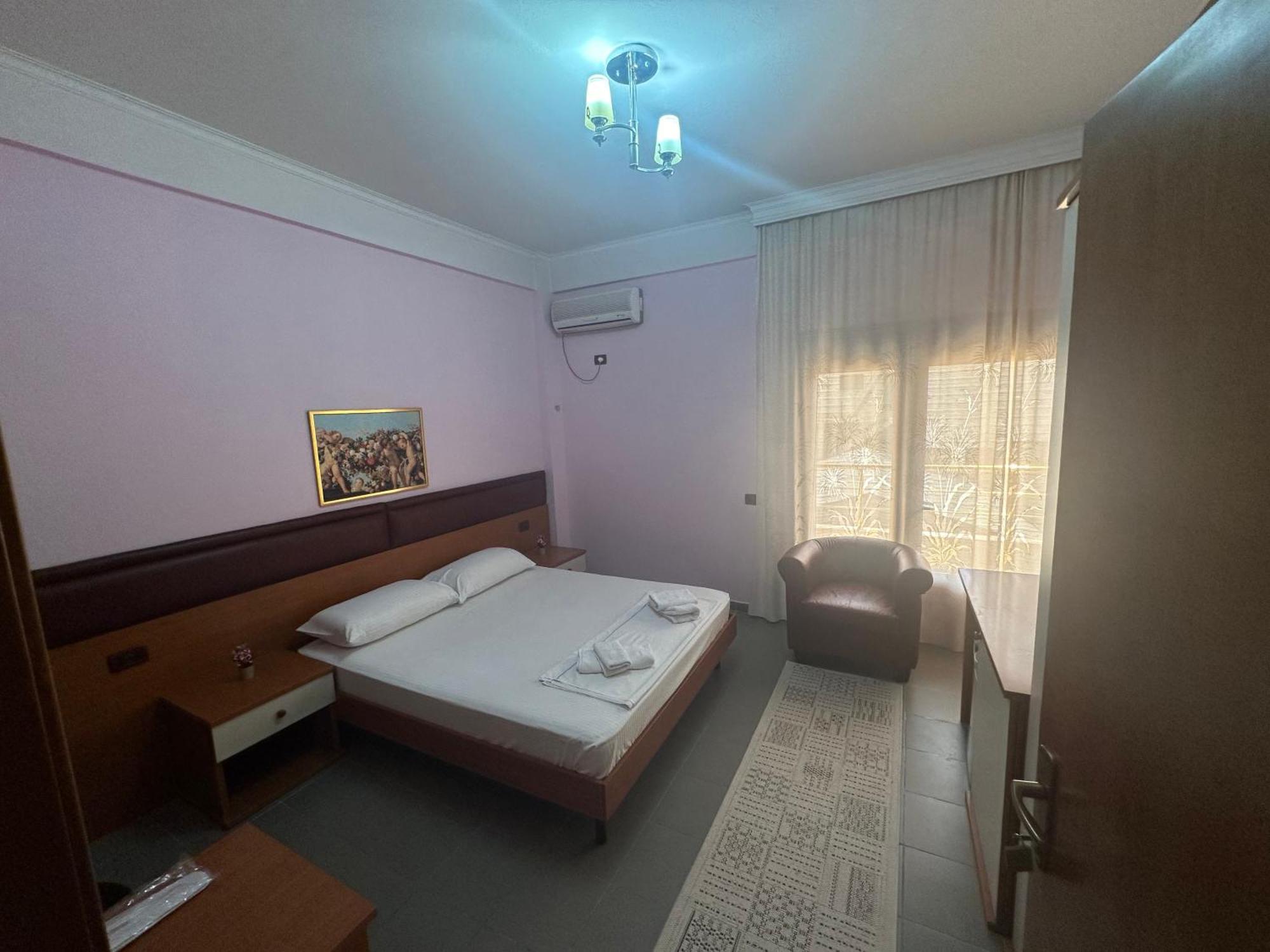 Hotel Edland Vlorë 외부 사진